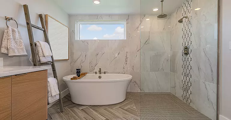 Luxury Master Bath Designs in South Bend